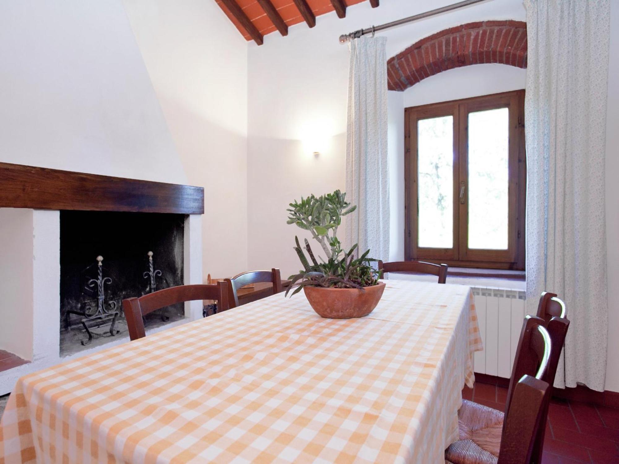 Pleasant Apartment With Swimming Pool Garden Bbq Parking Lucolena in Chianti Exterior foto