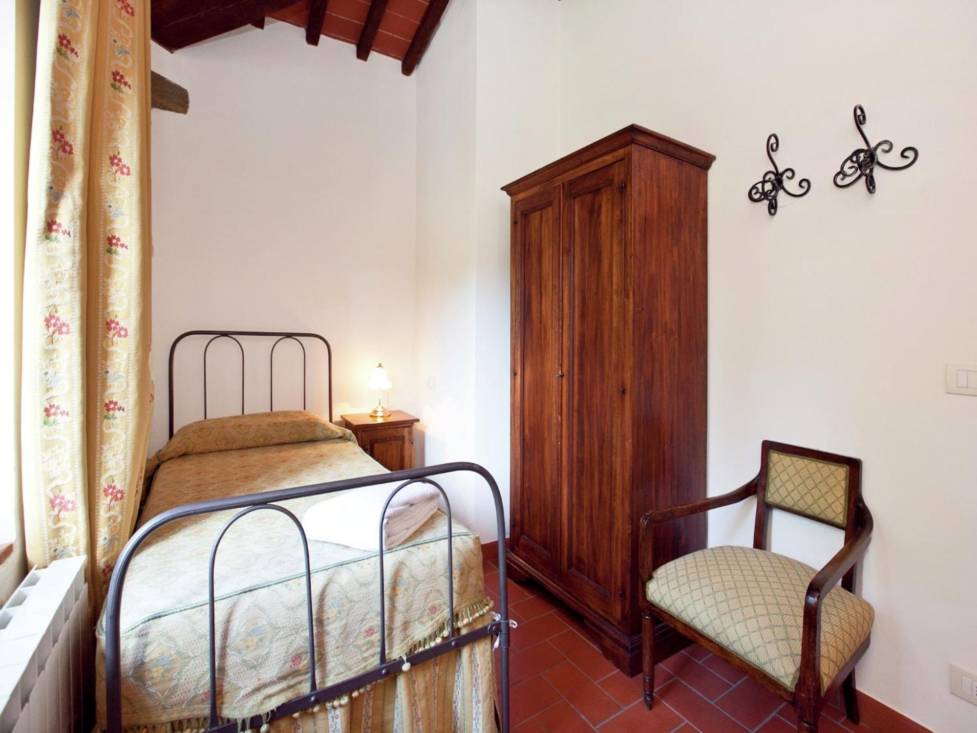 Pleasant Apartment With Swimming Pool Garden Bbq Parking Lucolena in Chianti Exterior foto